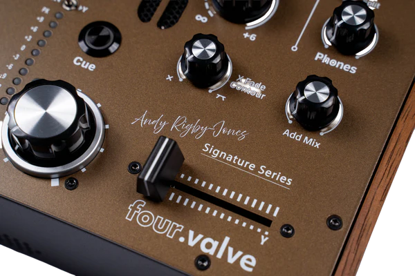 four.valve Signature Series rotary Mixer